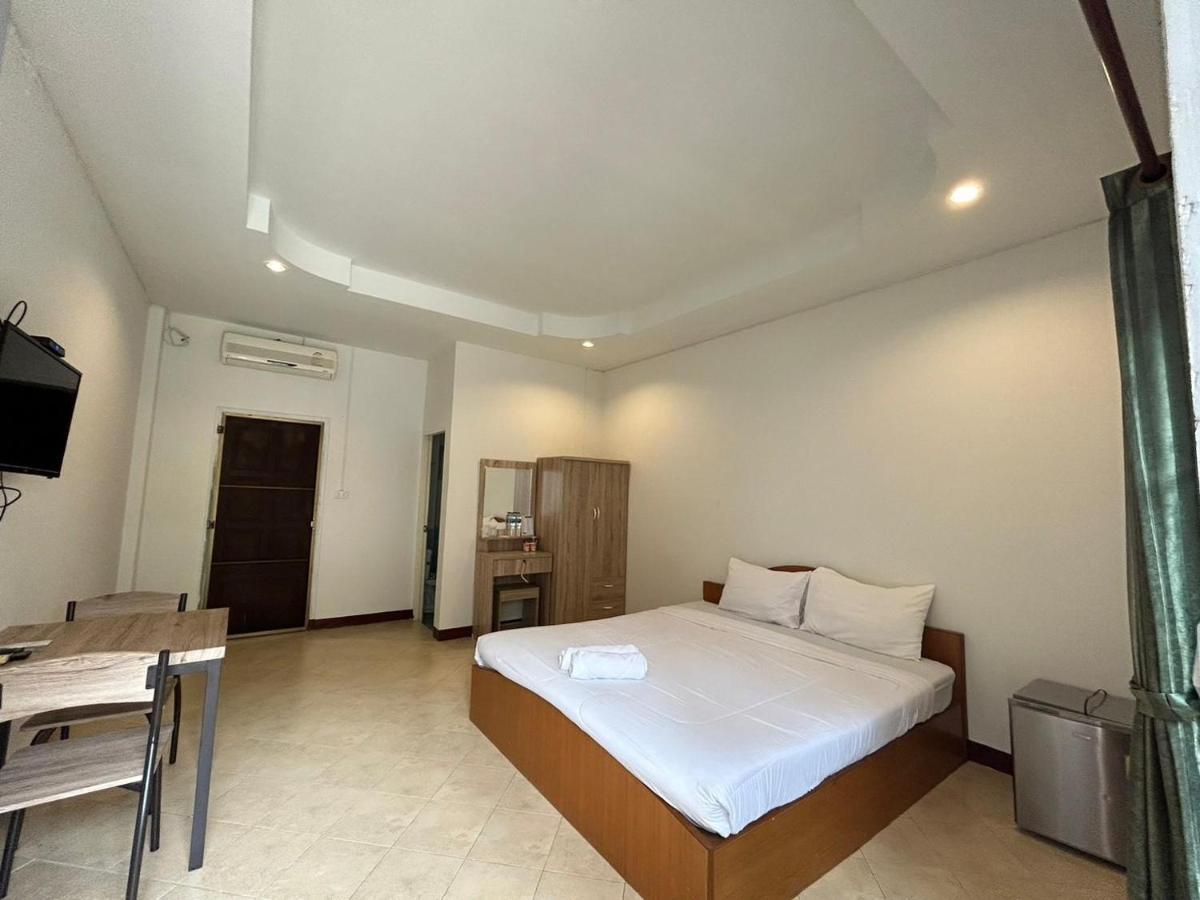 Baanloksouylokchay Hotel HHQ Quarto foto
